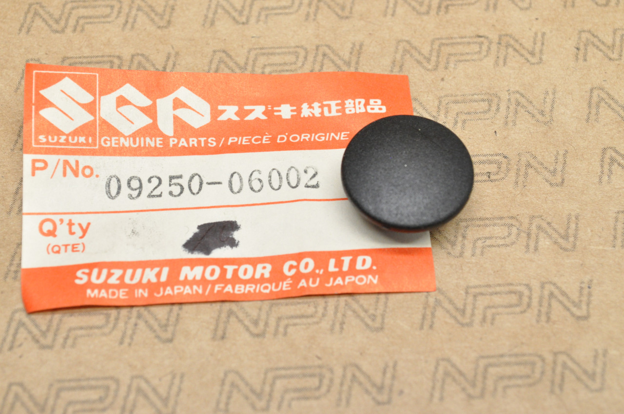NOS Suzuki GS450 ET GS450EX GS450EZ GS450SX TL1000 R Rubber Cap 09250-06002