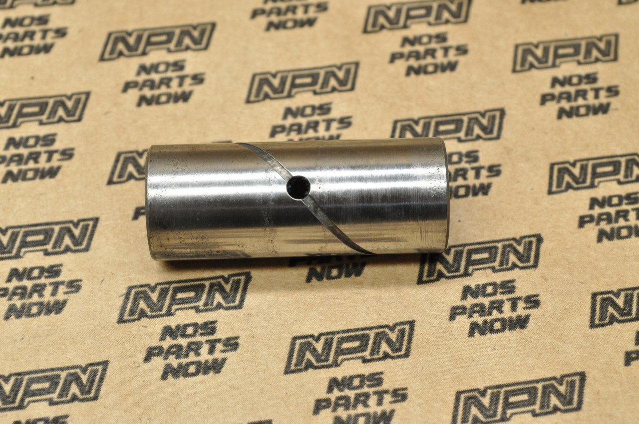 Vtg OEM Honda CB350 CB72 CB77 CL350 SL350 XL250 Swing Arm Collar 52141-268-000