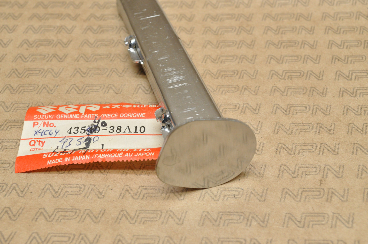 NOS Suzuki 1986-87 VS700 GL Intruder Right Front Foot Rest Peg Bar 43530-38A10