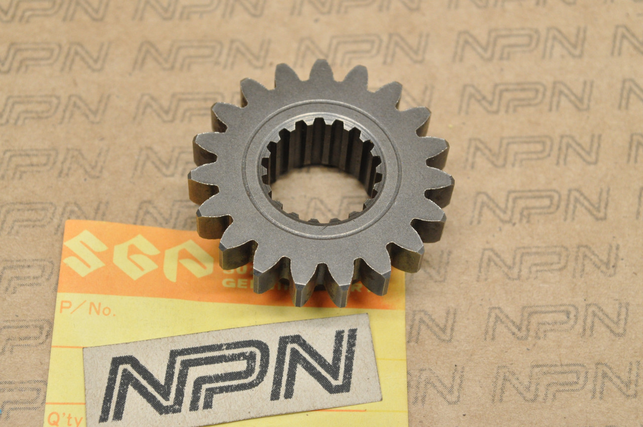 NOS Suzuki 1981-88 RM125 Primary Drive Gear 19T 21111-40202