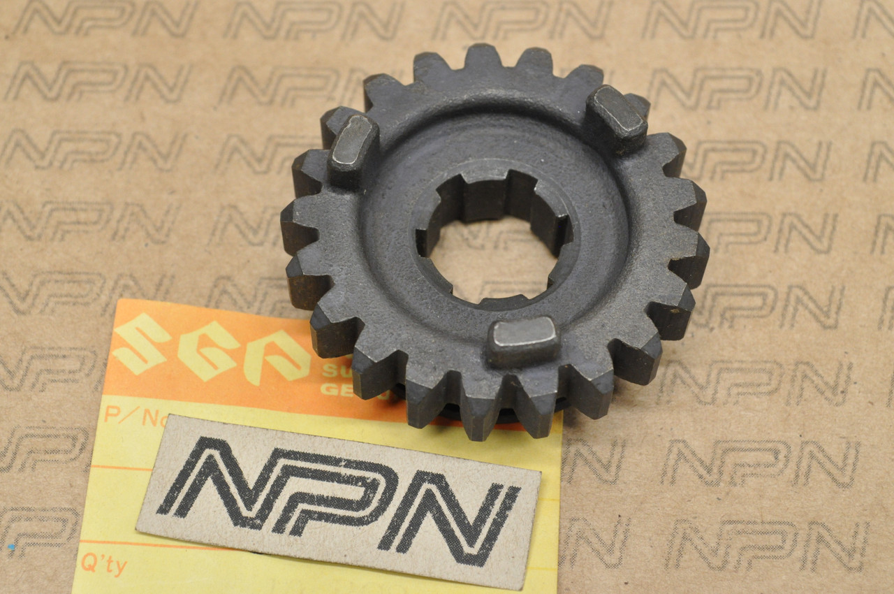 NOS Suzuki 1985-86 ALT125 1985-87 LT125 Fifth 5th Driven Gear 21T 24351-18904