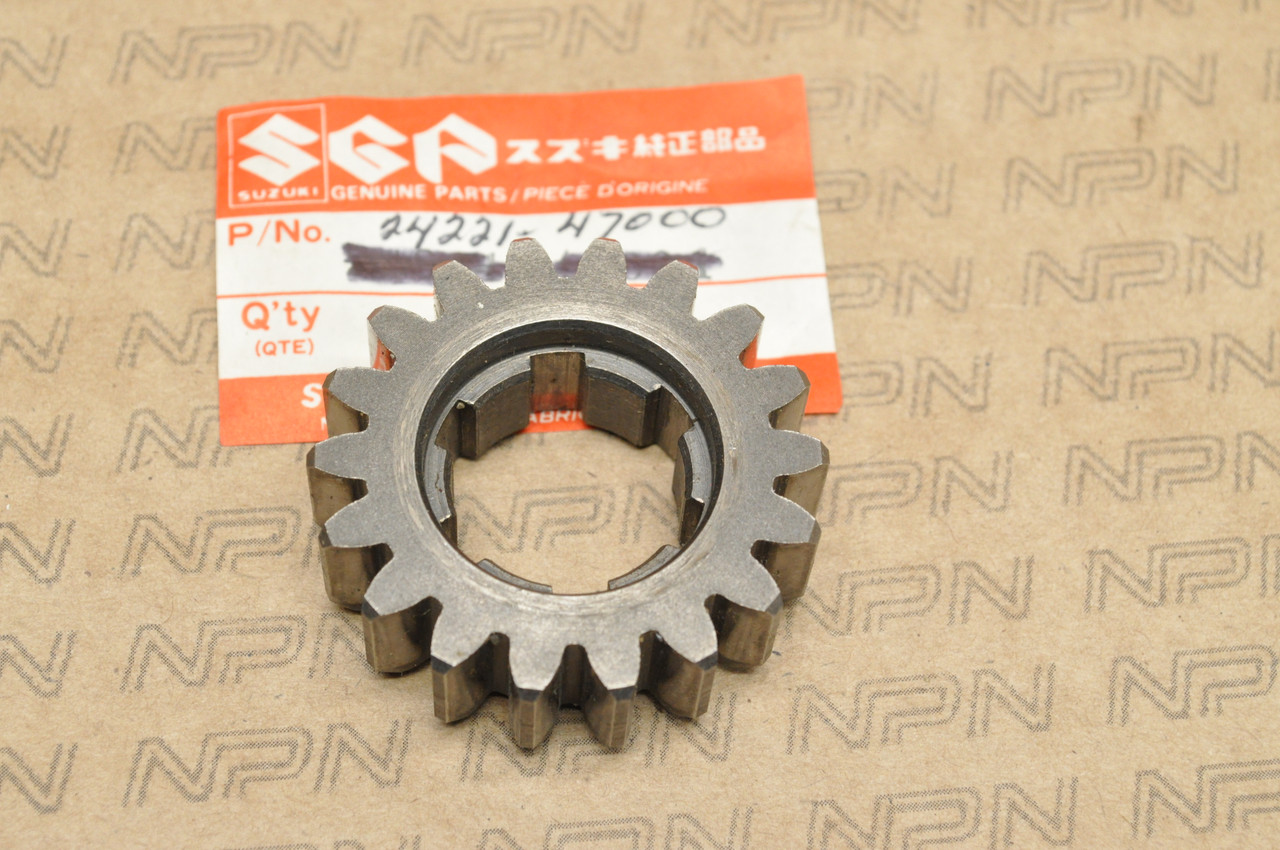 NOS Suzuki 1977-82 GS550 Second 2nd Drive Gear 18T 24221-47000