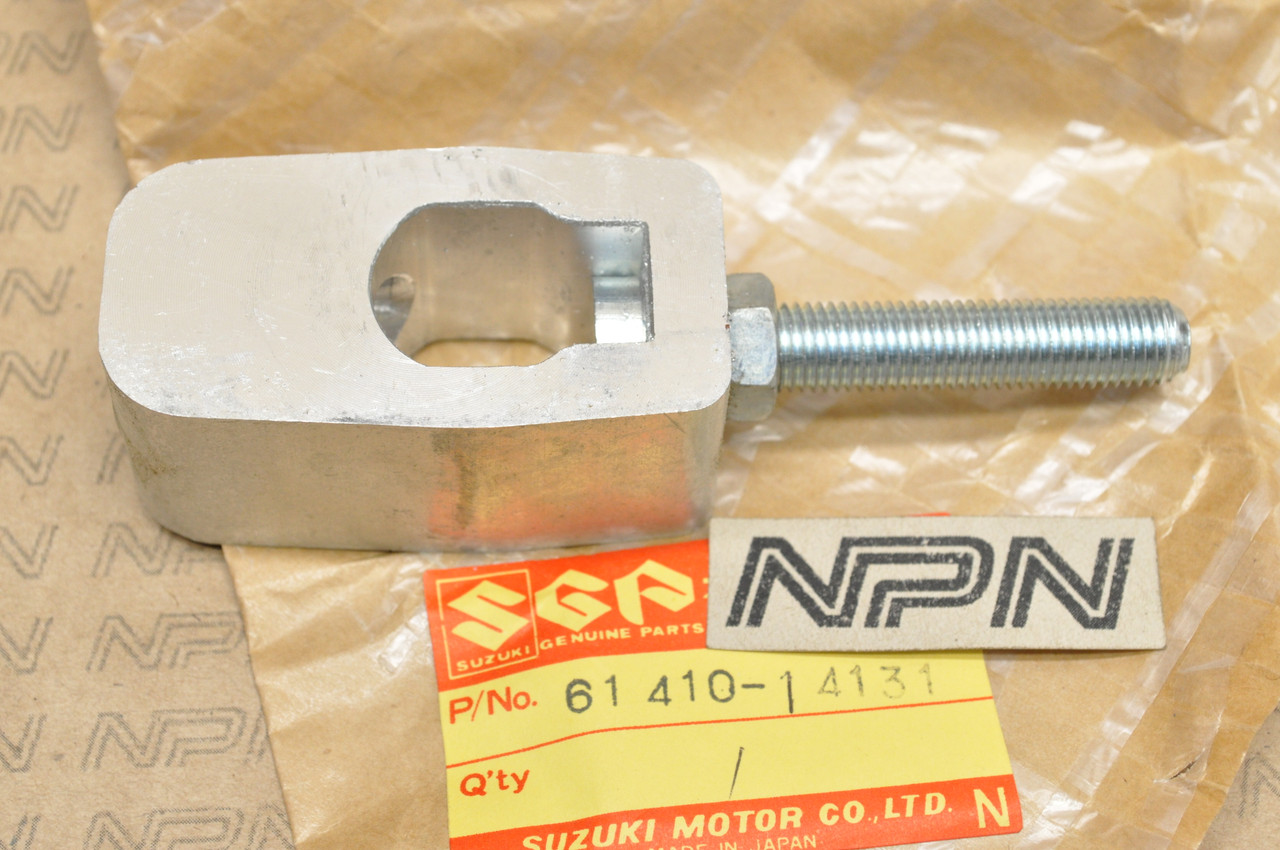 NOS Suzuki 82-83 RM250 81-82 RM465 83-84 RM500 Chain Tension Adjuster 61410-14131