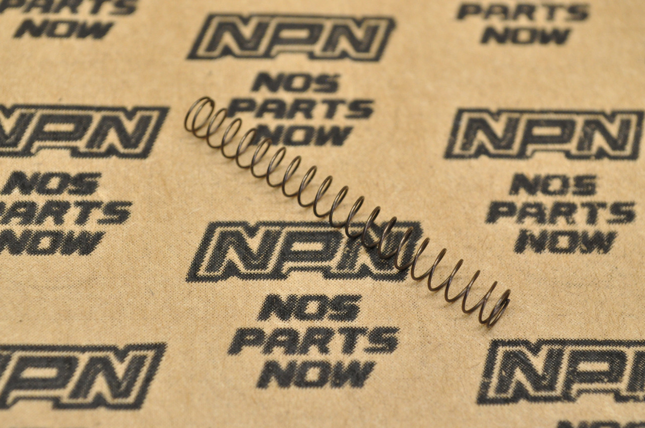 NOS Honda CB450 CB750 CB900 CX650 GL1200 VF1100 VF750 Spring 28125-516-030