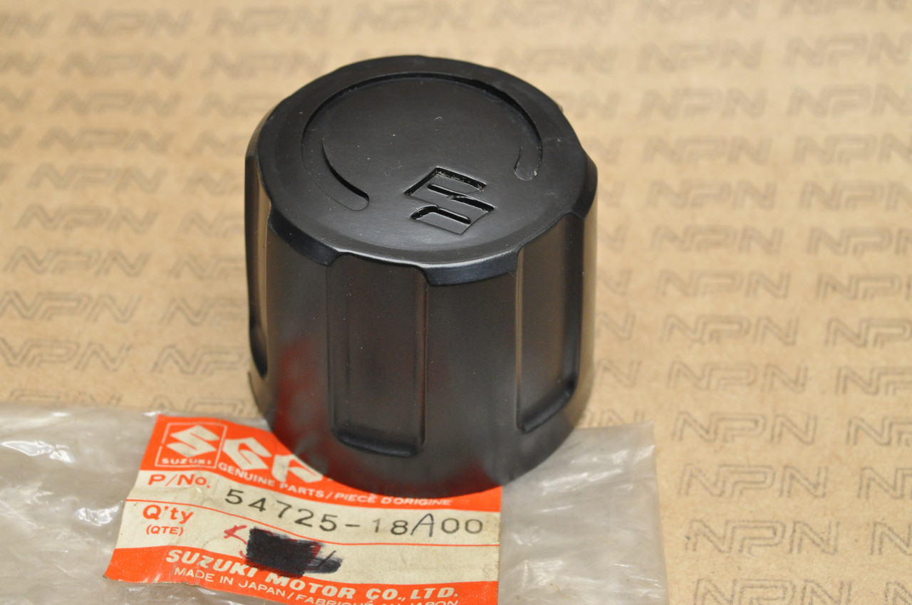 NOS Suzuki ALT125 LT-4 LT-F230 LT125 LT230 LT250 LT300 LT80 Wheel Cap 54725-18A00