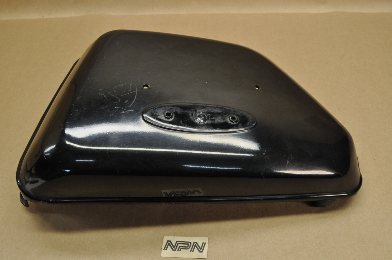 Vintage Used OEM Honda CA175 K3 CD175 K3 Right Side Cover Black 83540-303-030 B