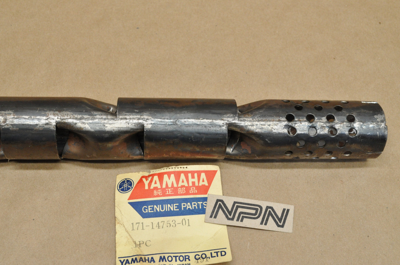 NOS Yamaha 1969-70 DS6 1967 YDS5 Muffler Exhaust Baffle Silencer 171-14753-01