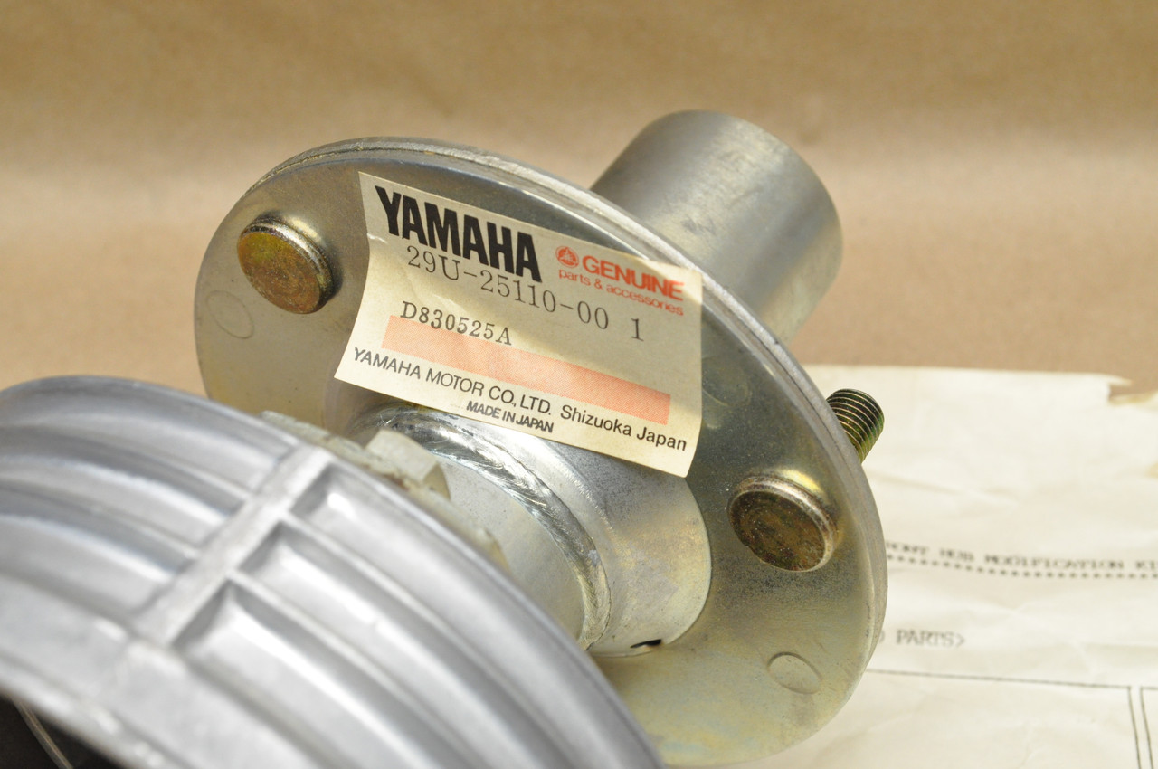 NOS Yamaha YTM200 YTM225 Tri-Moto Front Wheel Hub Kit 29U-W0009-00