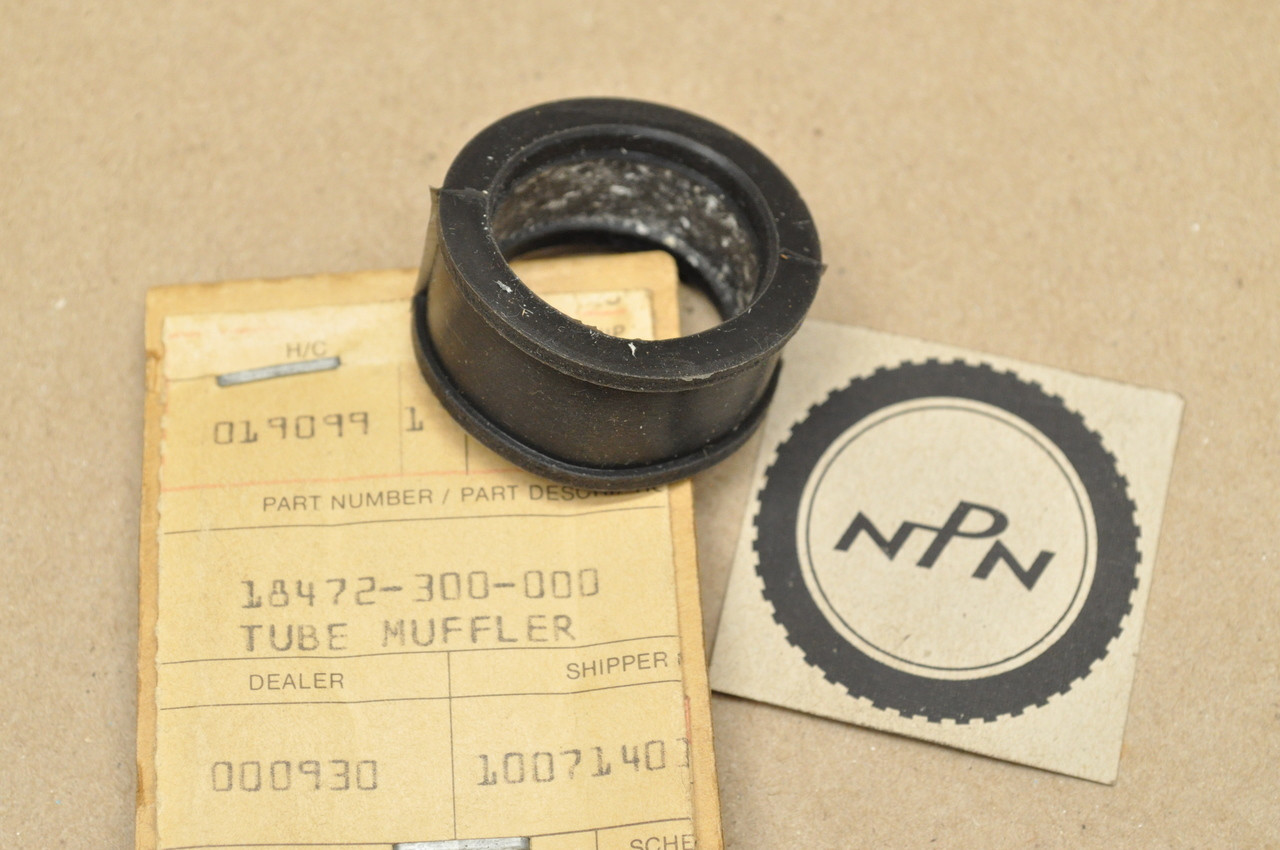 NOS Honda CB350 F CB750 K0-K5 1976 Exhaust Muffler Connecting Tube 18472-300-000