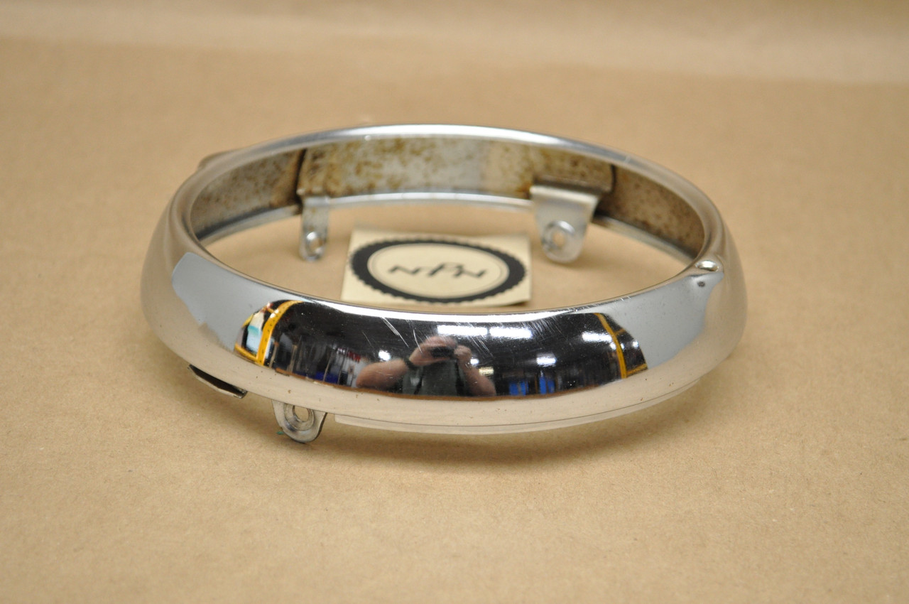 Vtg OEM Honda CB175 CB350 CB450 CJ360 CL350 CL450 Head Light Bezel 33101-292-672