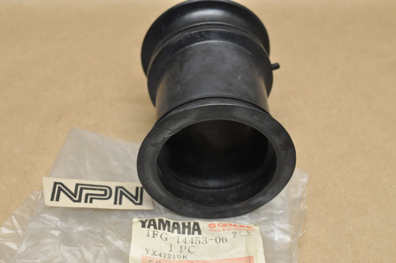 NOS Yamaha 1985-86 XJ700 Maxim Air Cleaner Rubber Joint Boot 1FG-14453-00