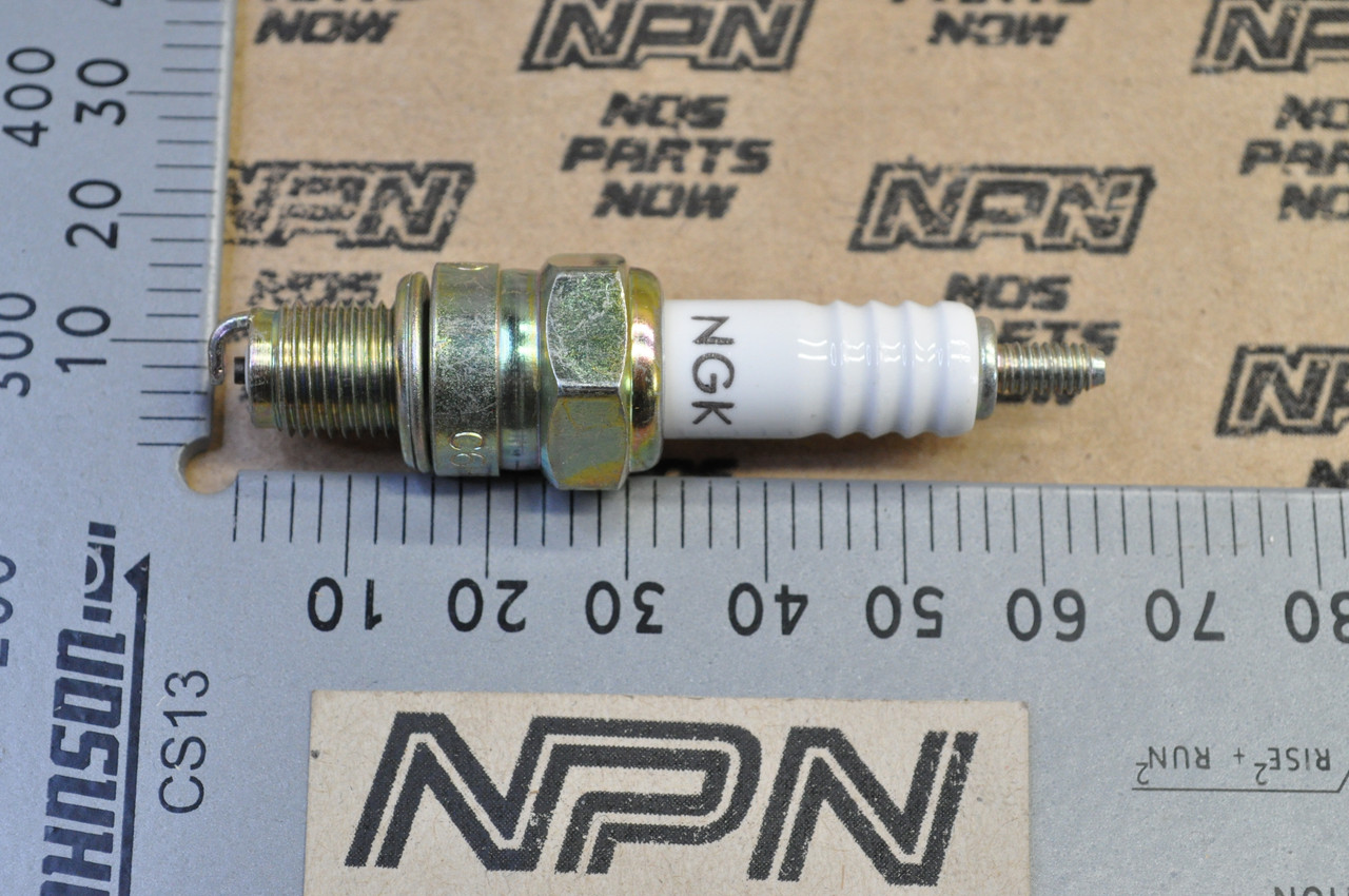 New Honda C70 CT70 P50 XL100 XR100 Z50 NGK Spark Plug 3228 C6HSA