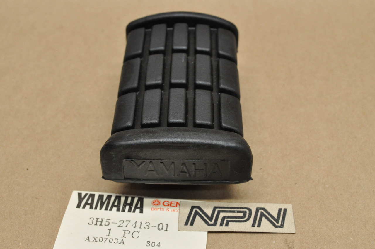 NOS Yamaha 1980-81 XS1100 Foot Rest Step Rubber Cover 3H5-27413-01