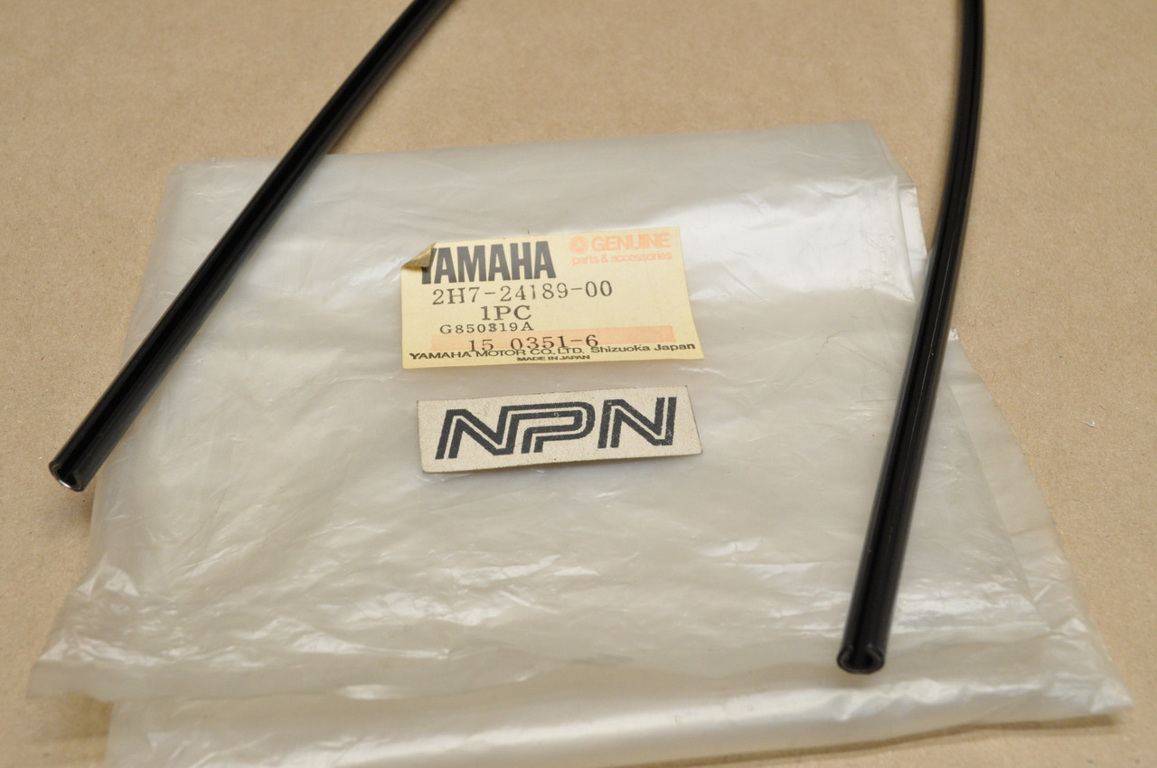NOS Yamaha 1978-81 XS1100 Fuel Gas Tank Front Trim Mold Piece 2H7-24189-00