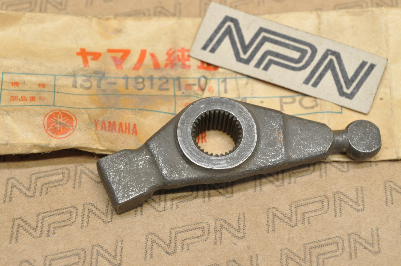 NOS Yamaha 1964-66 YA6 Gear Shift Change Lever 137-18121-01