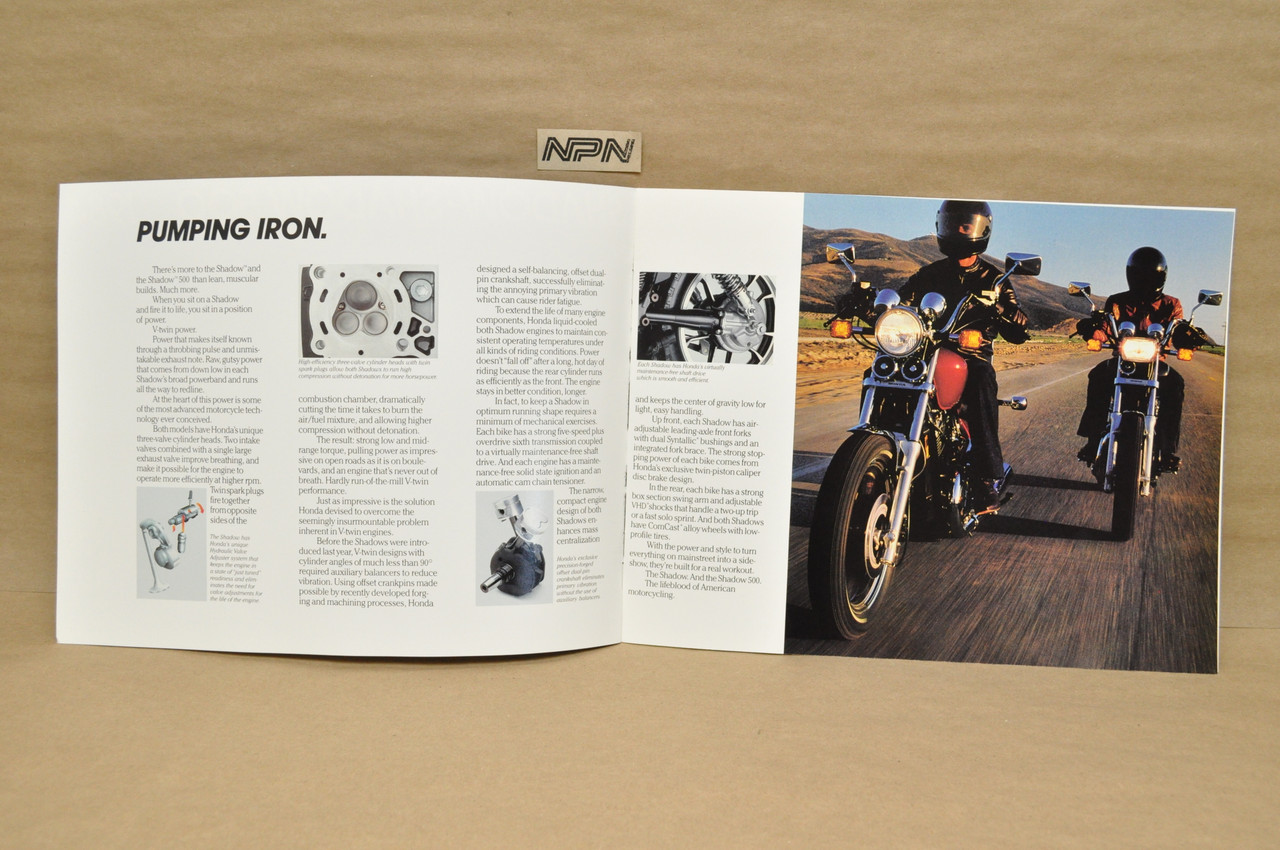 Vtg NOS 84 Honda VT700 C VT500 C Shadow 500 Dealer Sales Brochure