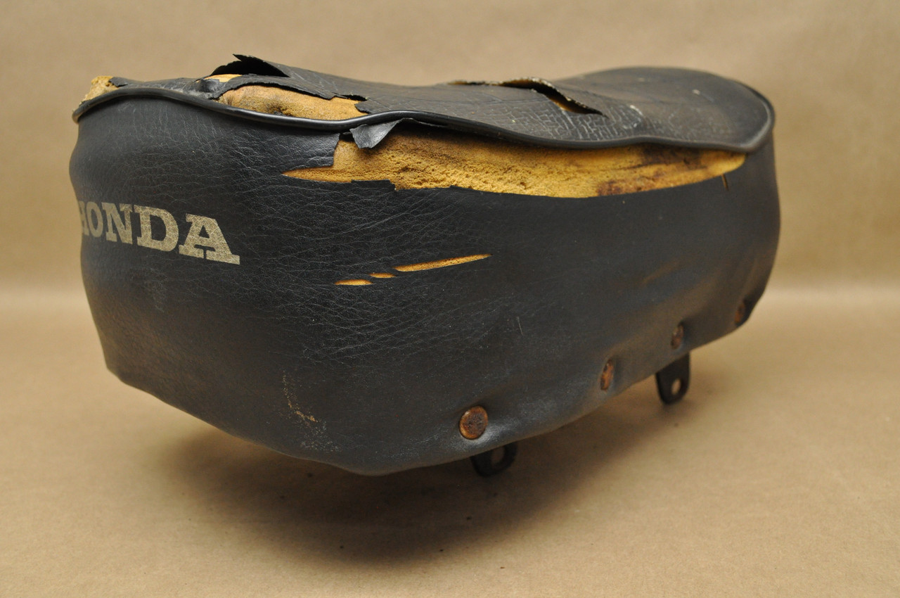 Vtg Used OEM Honda Z50 A K4-1978 Seat Cushion & Pan Base Assembly 77100-130-000