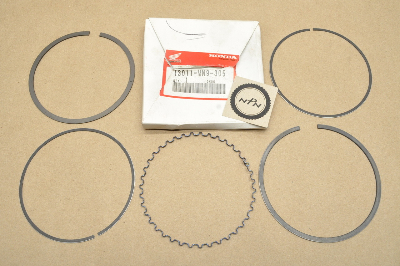 NOS Honda NX650 XL600 XR650 Piston Ring Set For 1 Piston Standard