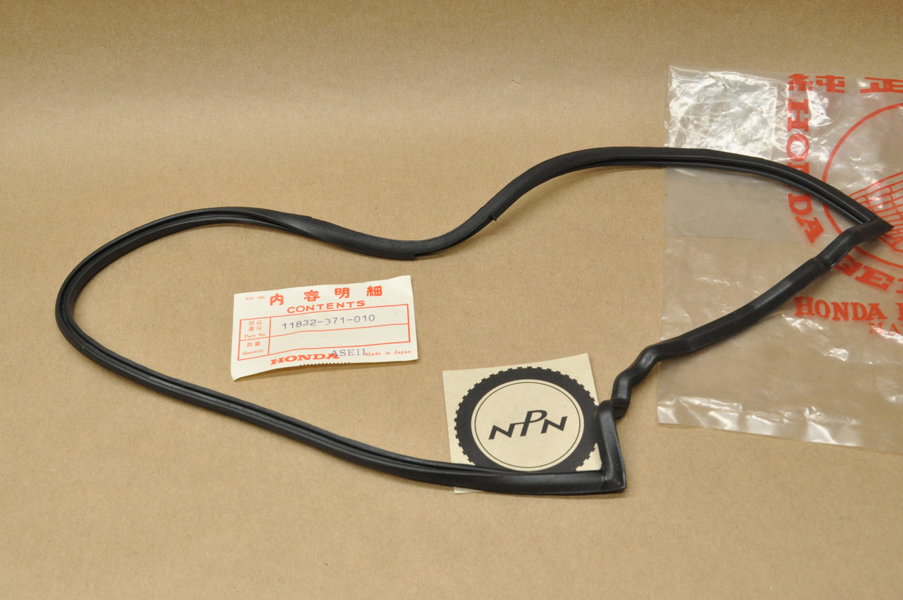 NOS Honda GL1000 GL1100 Gold Wing Front Left Cover Gasket 11832-371-010