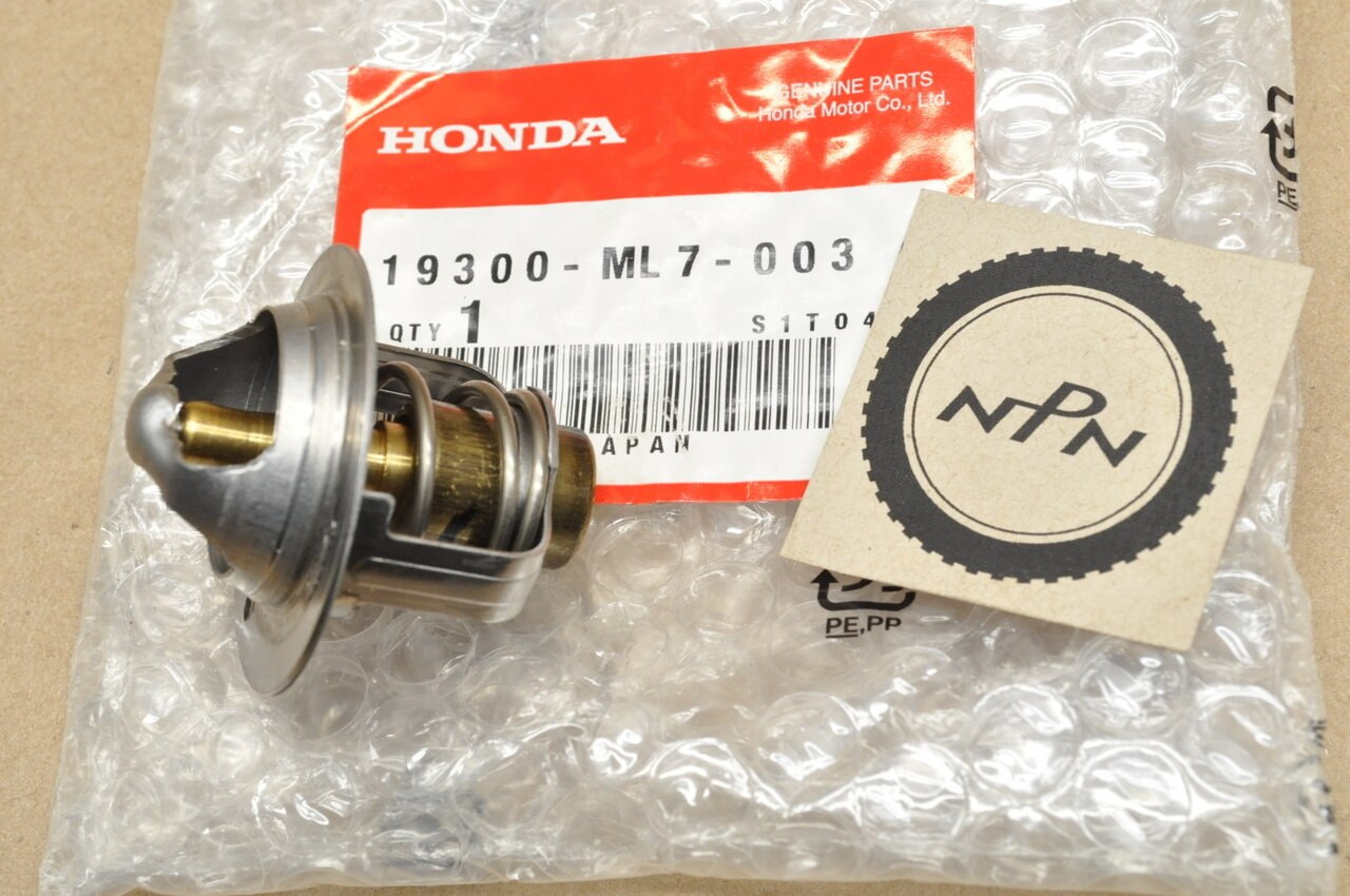 Thermostat Fit For Honda CB400 CB600 CBR600 VFR700 750
