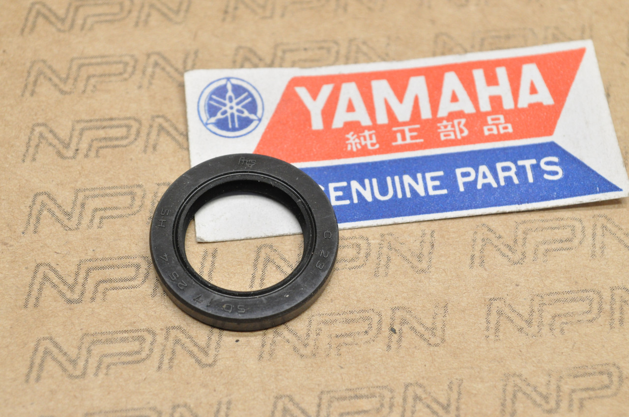 Steering Head Bearing & Seal Kit – Fits Yamaha TTR250, WR200, WR250, WR500, YZ125 & YZ250
