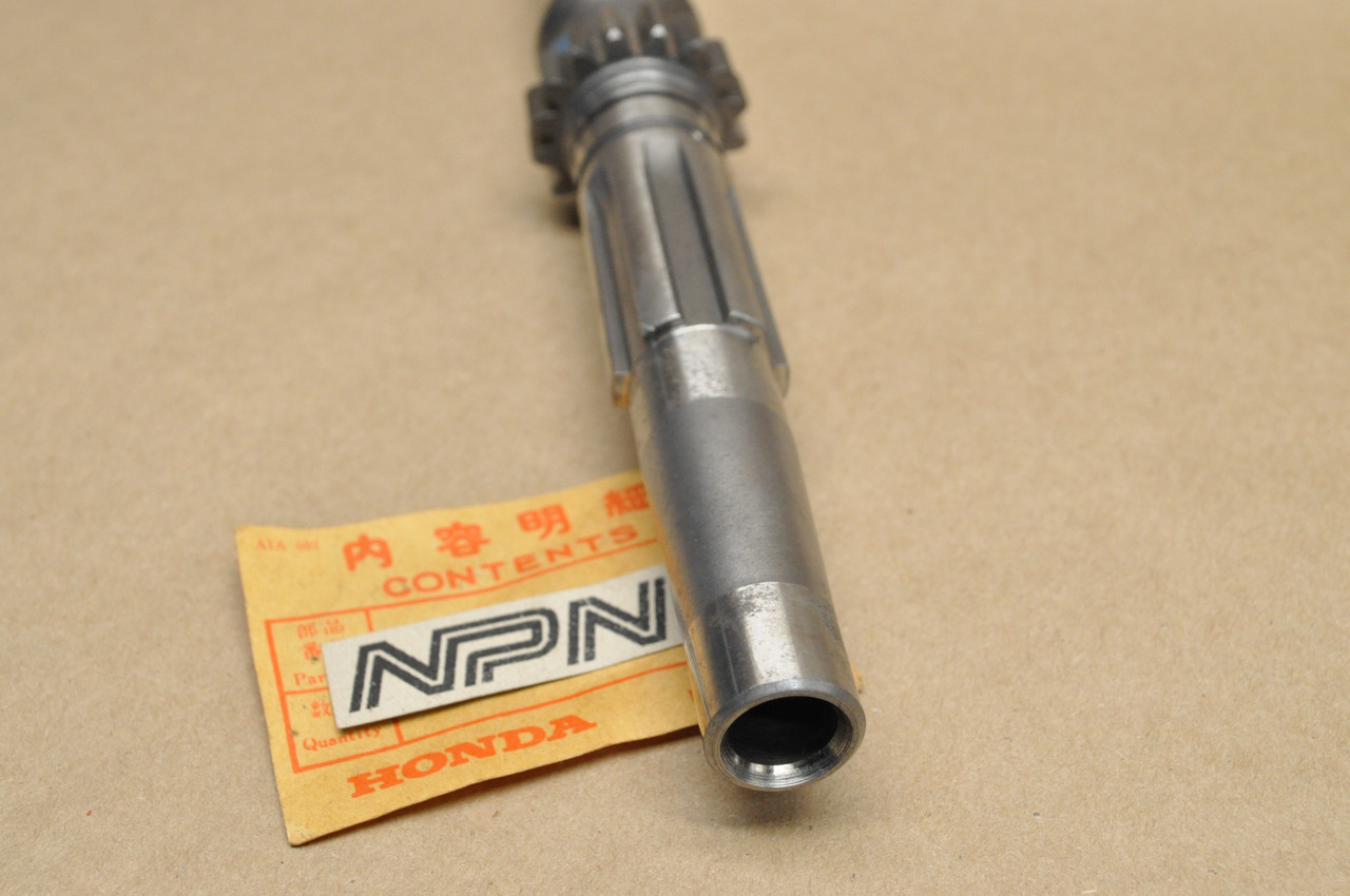 NOS Honda CA72 CA77 Transmission Main Shaft 16T 23211-259-010