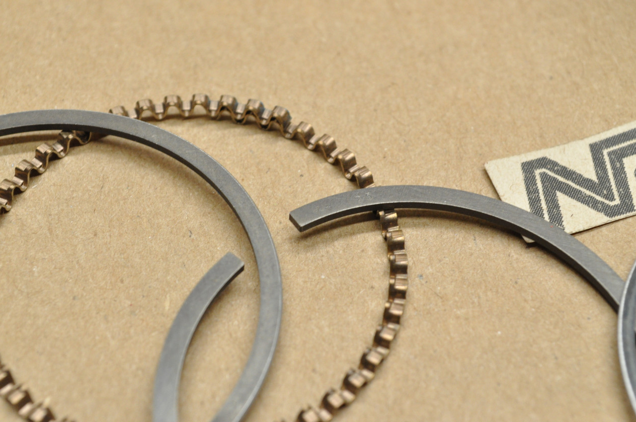 NOS Honda 1977-78 XL75 XR75 .25 Oversize Piston Ring Set 13021-152-014