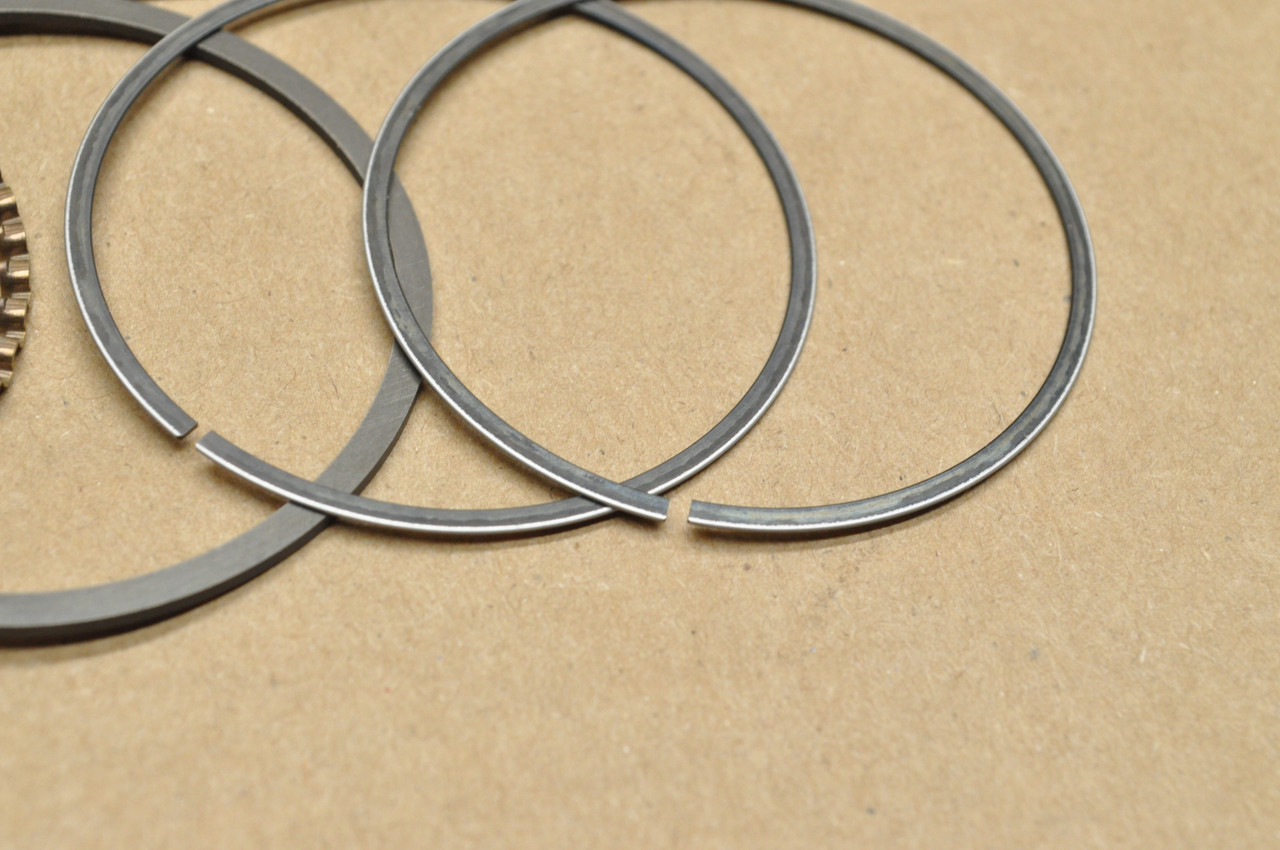 NOS Honda 1977-78 XL75 XR75 .25 Oversize Piston Ring Set 13021-152-014