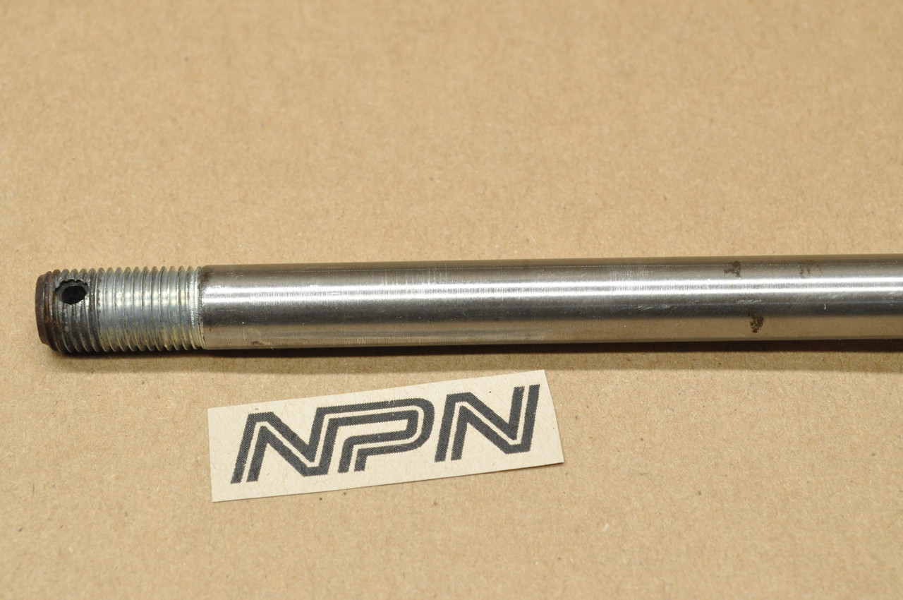 Vtg OEM Honda CT70 K0-1976 CT70H K0-K1 Trail Rear Wheel Axle Bolt 42301-098-000