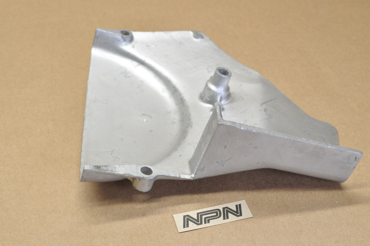 Vtg OEM Honda CB175 K3-K7 CL175 K3-K7 Chain Sprocket Cover 11661-306-010