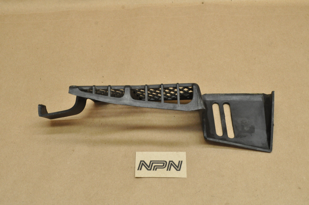 Vtg Used OEM Honda 1984 VF700 C 1982-83 VF750 C Left Radiator Cover 19119-MB1-000