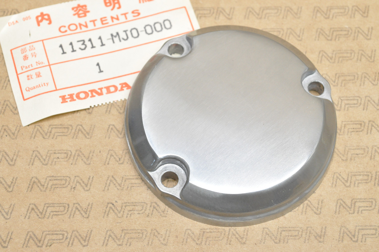 NOS Honda 1984-85 CB700 SC Nighthawk Right Crank Case Cover 11311-MJ0-000