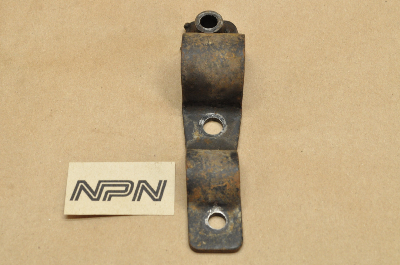 Vtg Used OEM Honda CB200 CL200 Left Foot Peg Lower Mount Bracket 50618-354-000