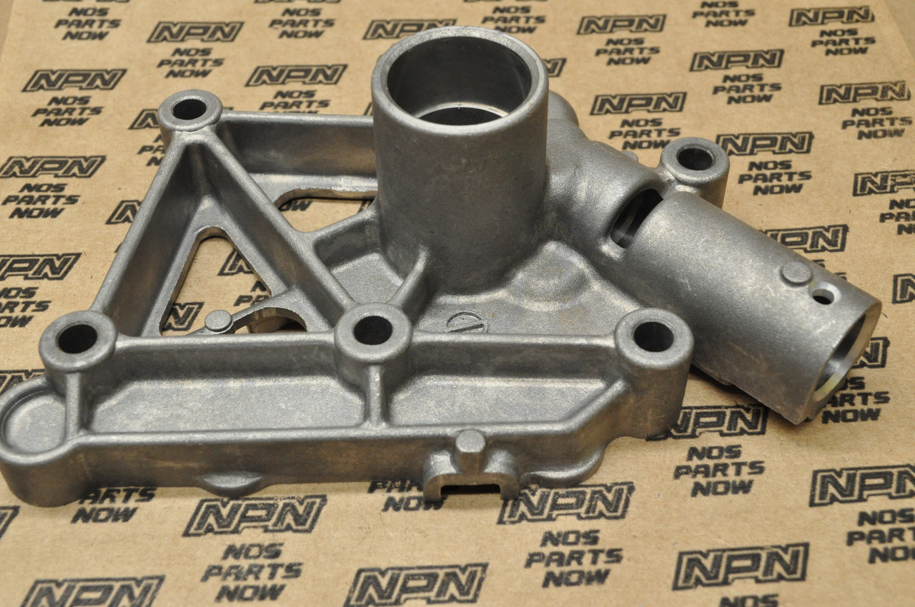 NOS Honda CB750 C CB750K CB750SC CB750L Oil Passage Body 15311-425-305