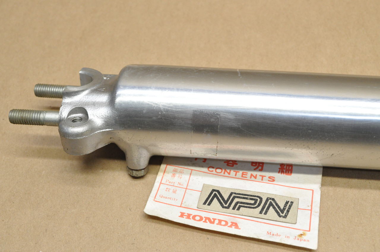 NOS Honda CB350 K0 K2-K3 Right Front Fork Lower Case Pipe Tube 51420-286-020