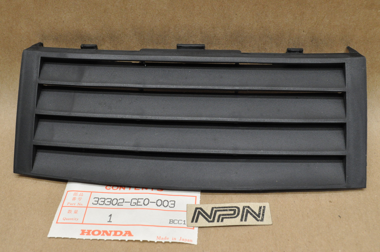NOS Honda 1985-93 CH80 Elite Scooter Front Louver Grille Vent Cover 33302-GE0-003