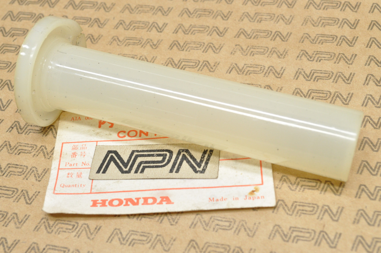 NOS Honda XR100 XR75 XR80 Throttle Grip Pipe Tube 53141-153-000