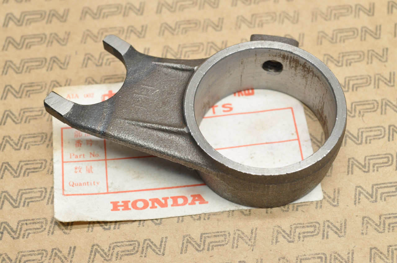 NOS Honda C200 CA200 CT200 Gear Shift Fork 24211-030-000