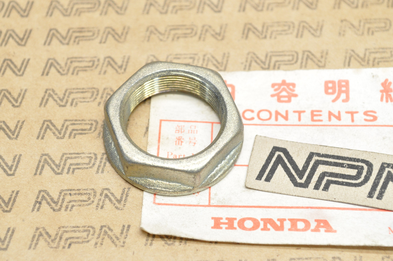 NOS Honda CH150 CH250 CH80 NA50 NH80 SA50 Steering Stem Nut 90301-147-010