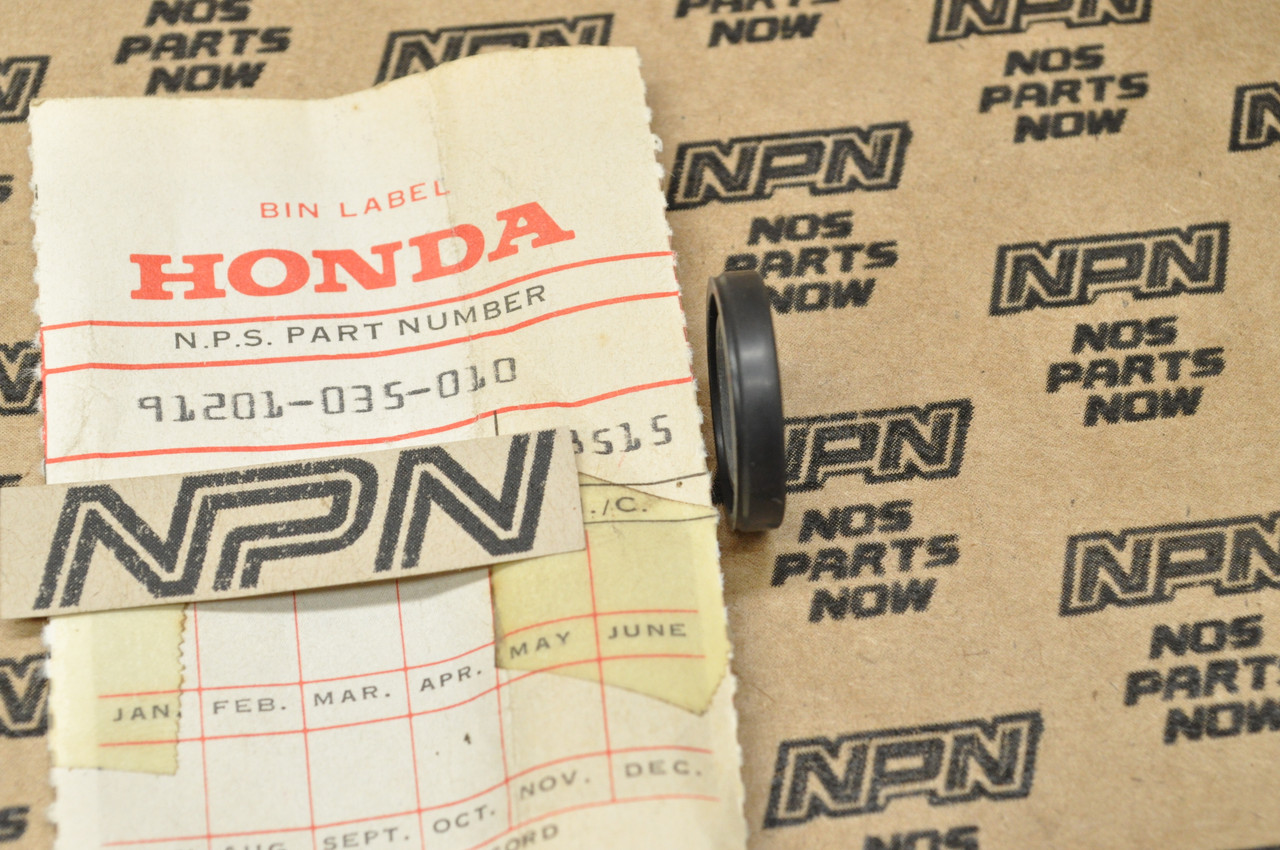 NOS Honda ATC90 CL70 CT70 H SL70 XL70 Crank Case Cover Oil Seal 91201-035-010