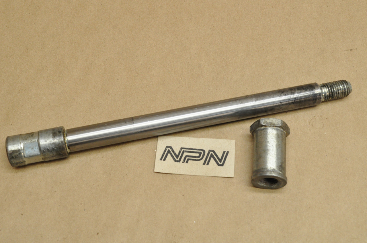 Vtg OEM Honda CB750 CB900 CBX CX650 Front Wheel Axle Bolt & Nut 44301-MA4-670