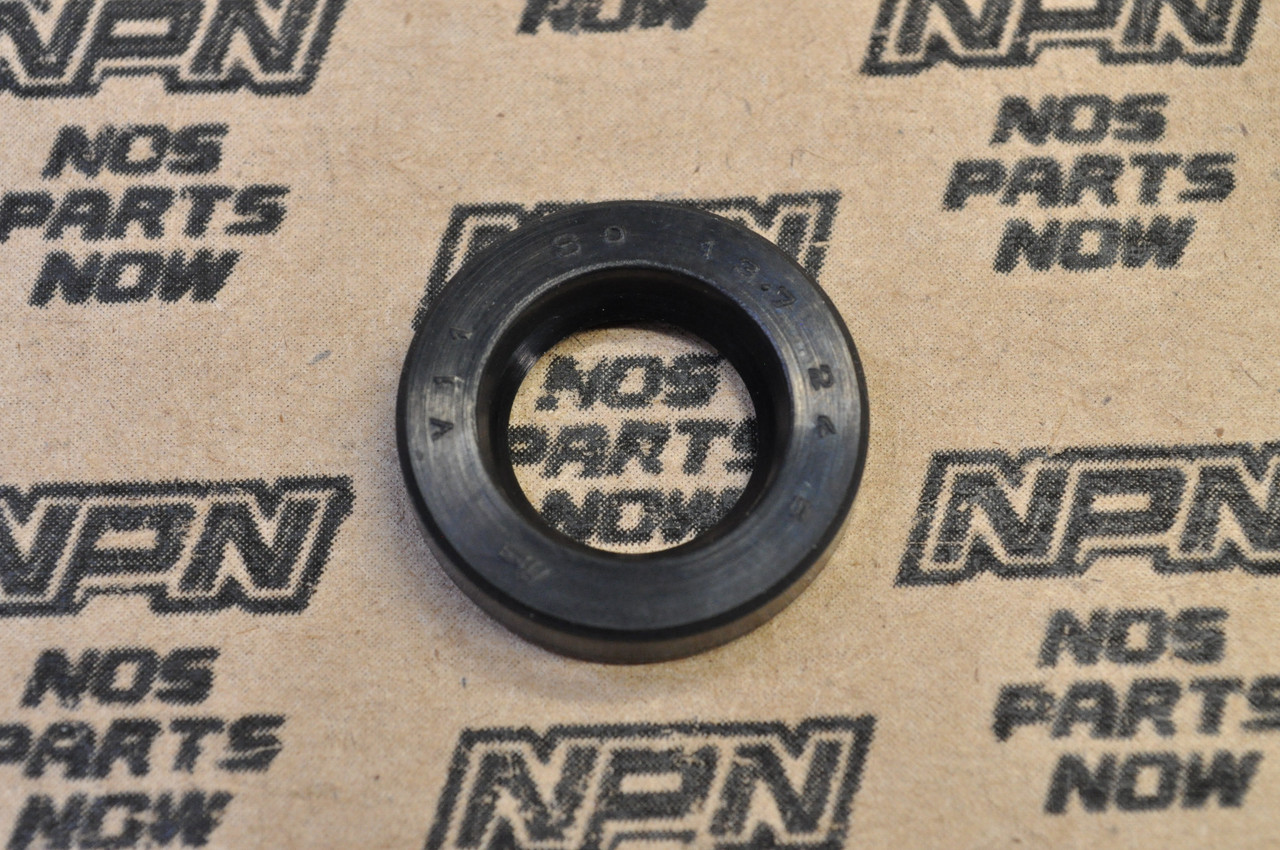 NOS Honda C70 CB400 CB750 CL70 CT70 QA50 S65 SL70 XL70 Z50 Seal 91202-216-000