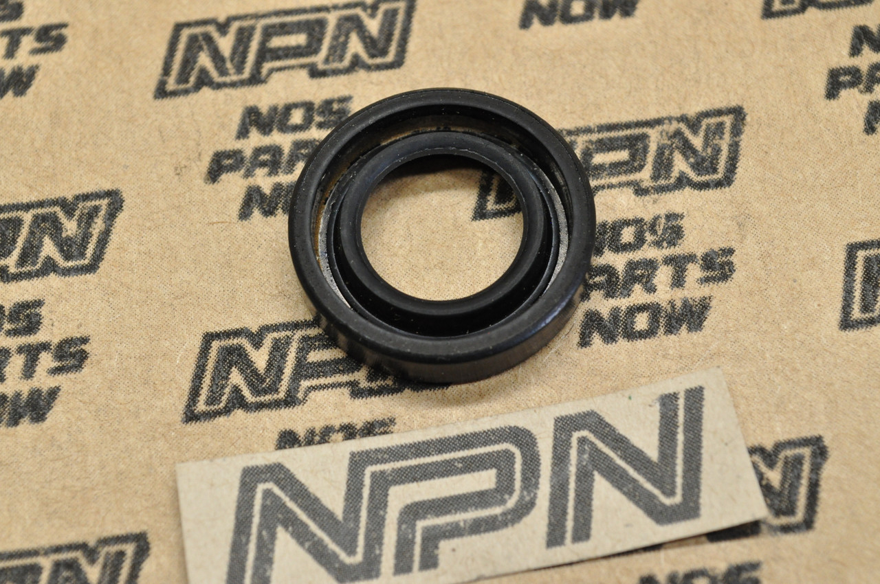 NOS Honda C70 CB400 CB750 CL70 CT70 QA50 S65 SL70 XL70 Z50 Seal 91202-216-000