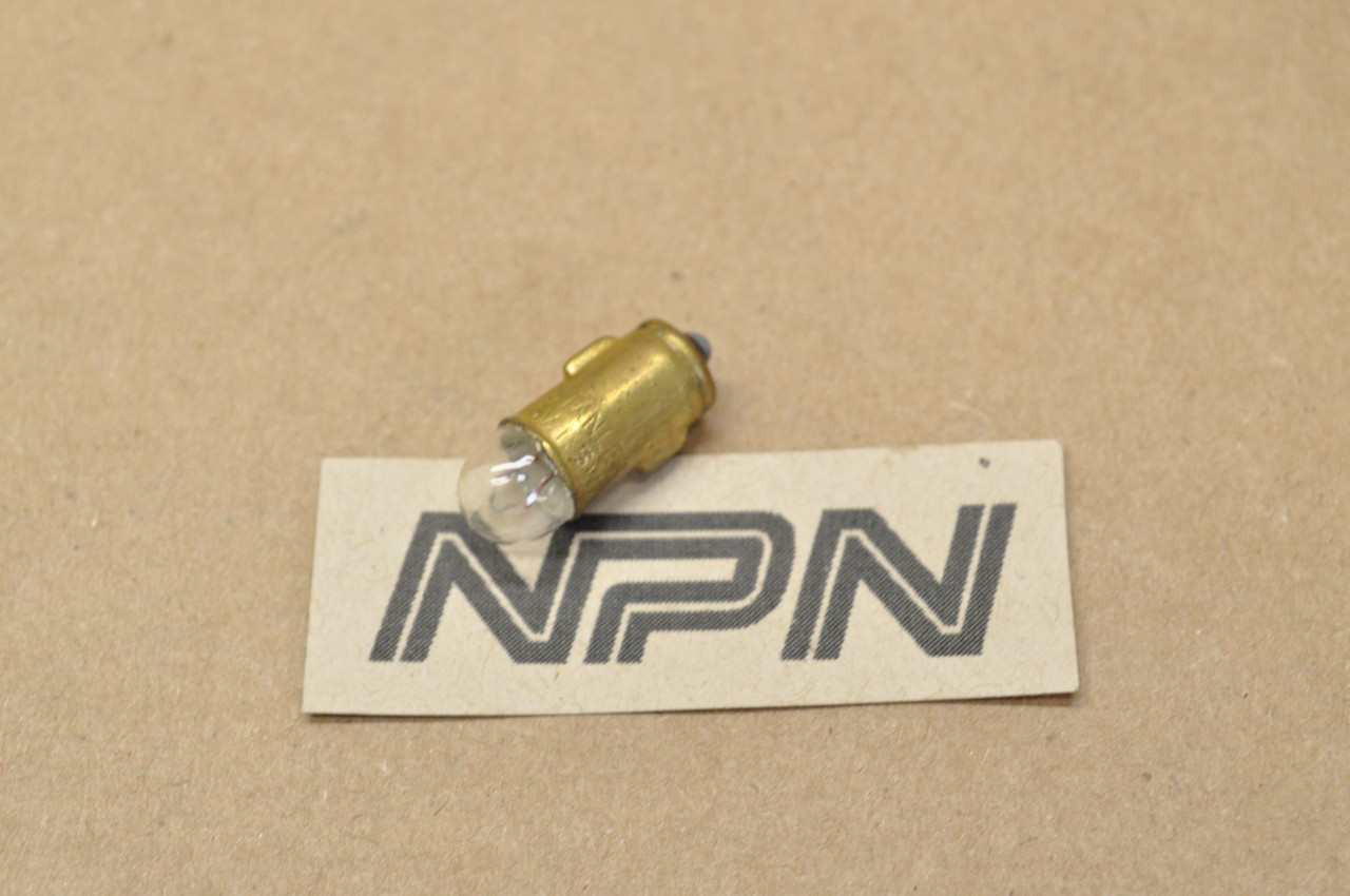 NOS Yamaha AT1 CT1 DT1 DT100 IT400 RT1 TY175 TY250 U5 YG1 Bulb 6V 104-83517-10