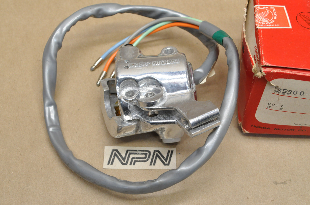 NOS Honda S90 Left Handle Bar Horn Turn Signal Switch 35300-028-600