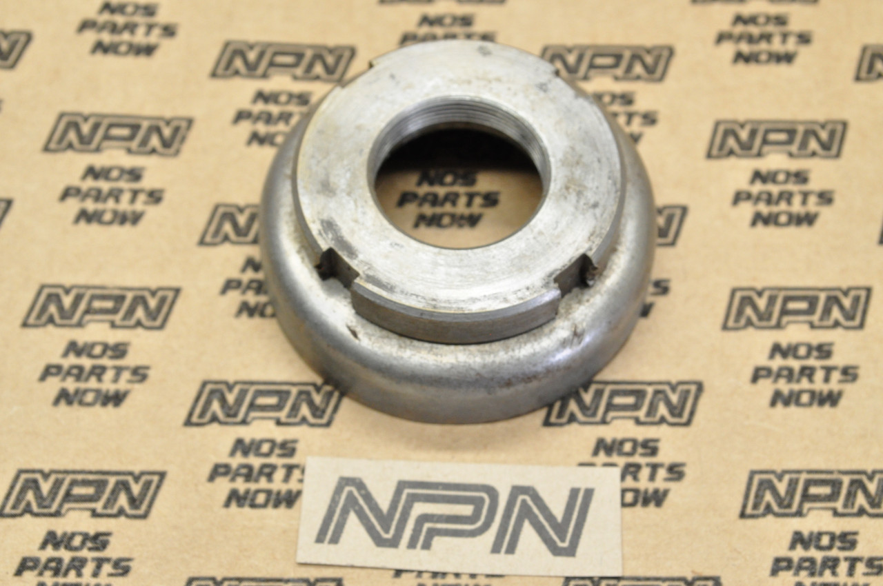 Vintage OEM Honda CB160 CL160 Steering Stem Head Top Thread 53220-216-000