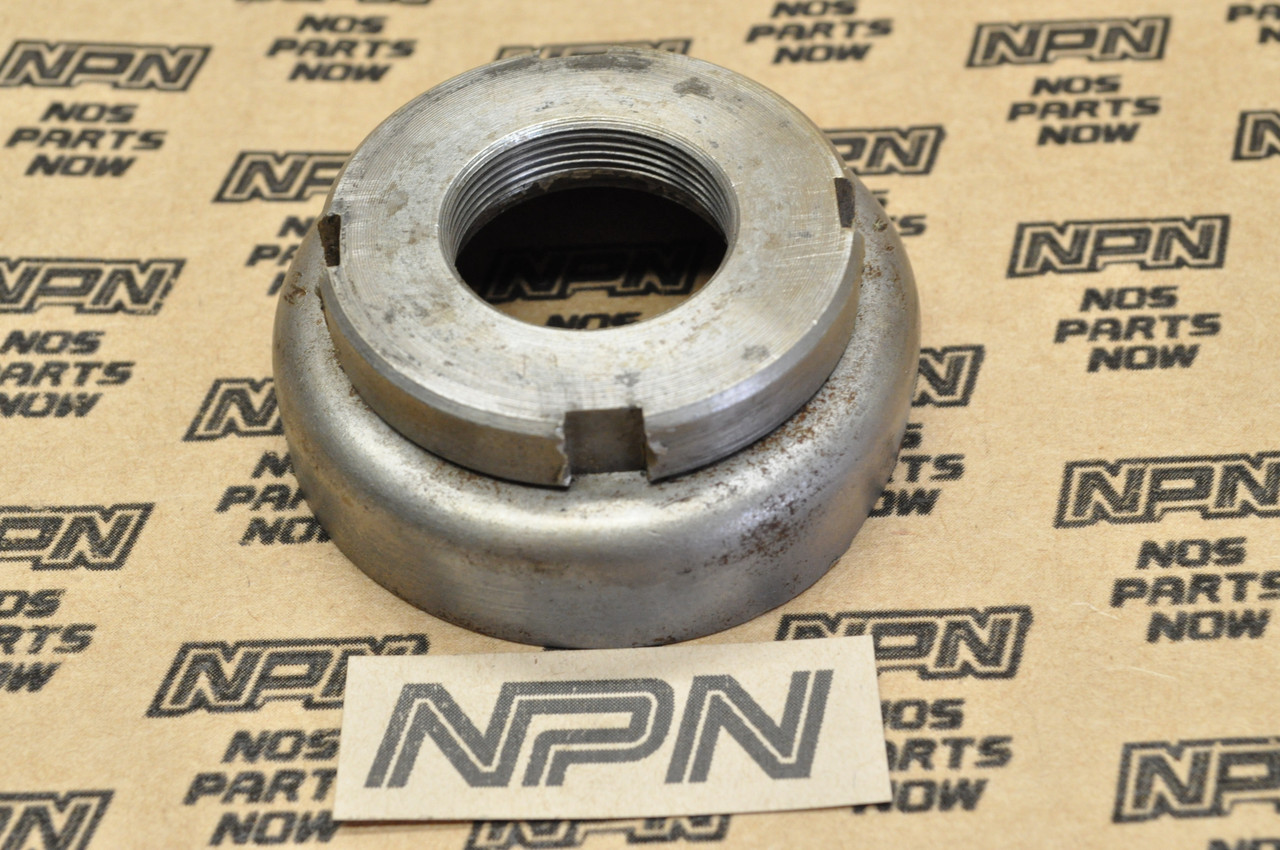 Vintage OEM Honda CB160 CL160 Steering Stem Head Top Thread 53220-216-000