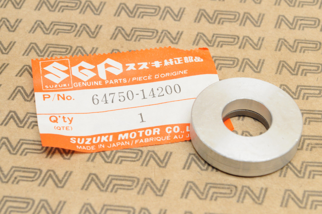 NOS Suzuki 1981-83 RM125 RM250 Rear Wheel Axle Spacer 64750-14200