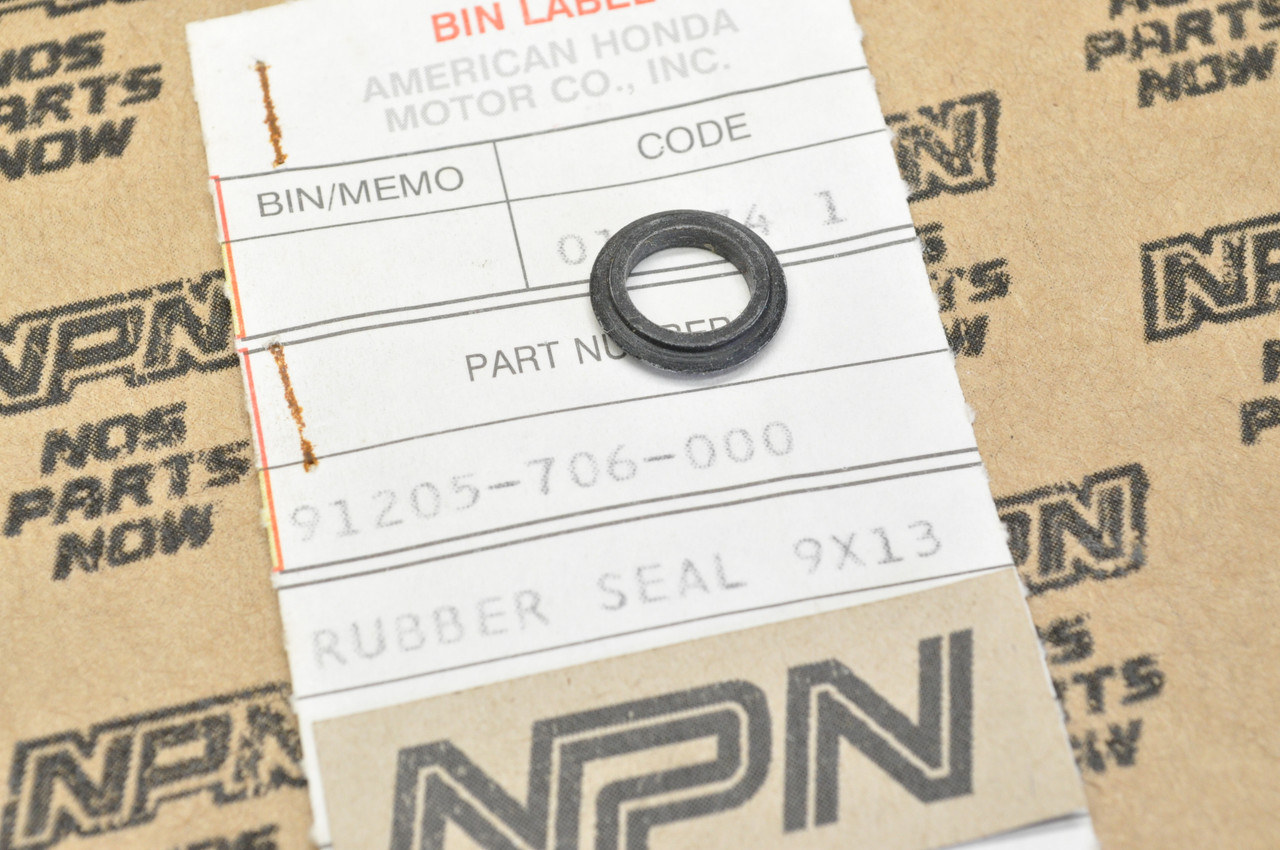 NOS Honda CB360 CB360G CB360T CL360 K0-K1 Shaft Rubber Seal 91205-706-000