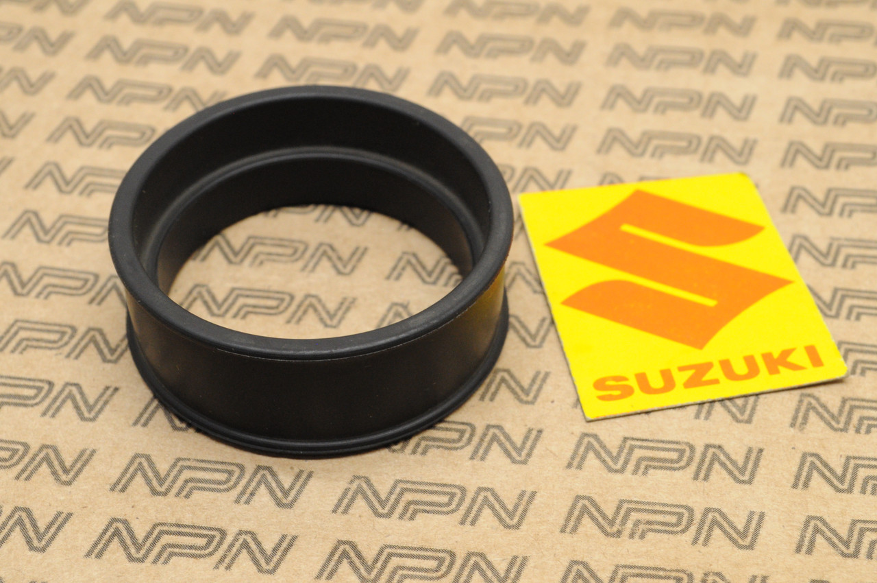 NOS Suzuki 1973-77 TS400 Exhaust Muffler Connector Gasket Boot